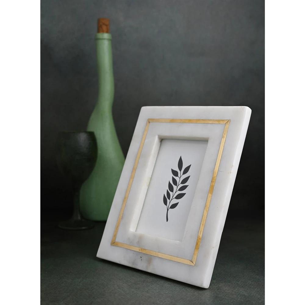 White Marble Frame with Brass Inlay 5"x7"